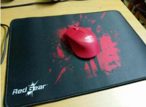 mouse-pad-tech-gadgets